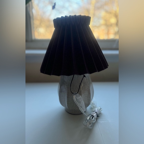 Ceramic with Brown Knife Pleat Shade Accent
Table Lamp Sour Cream-Hearth & Hand™ - Picture 9 of 14